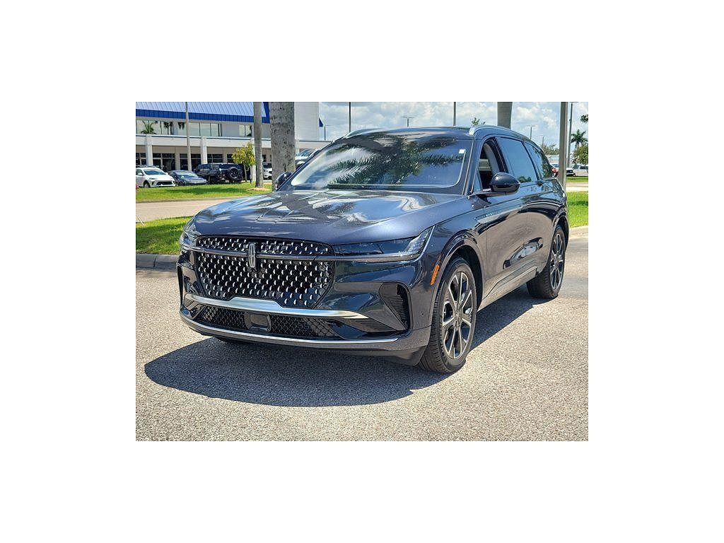 2024 Lincoln Nautilus Reserve
