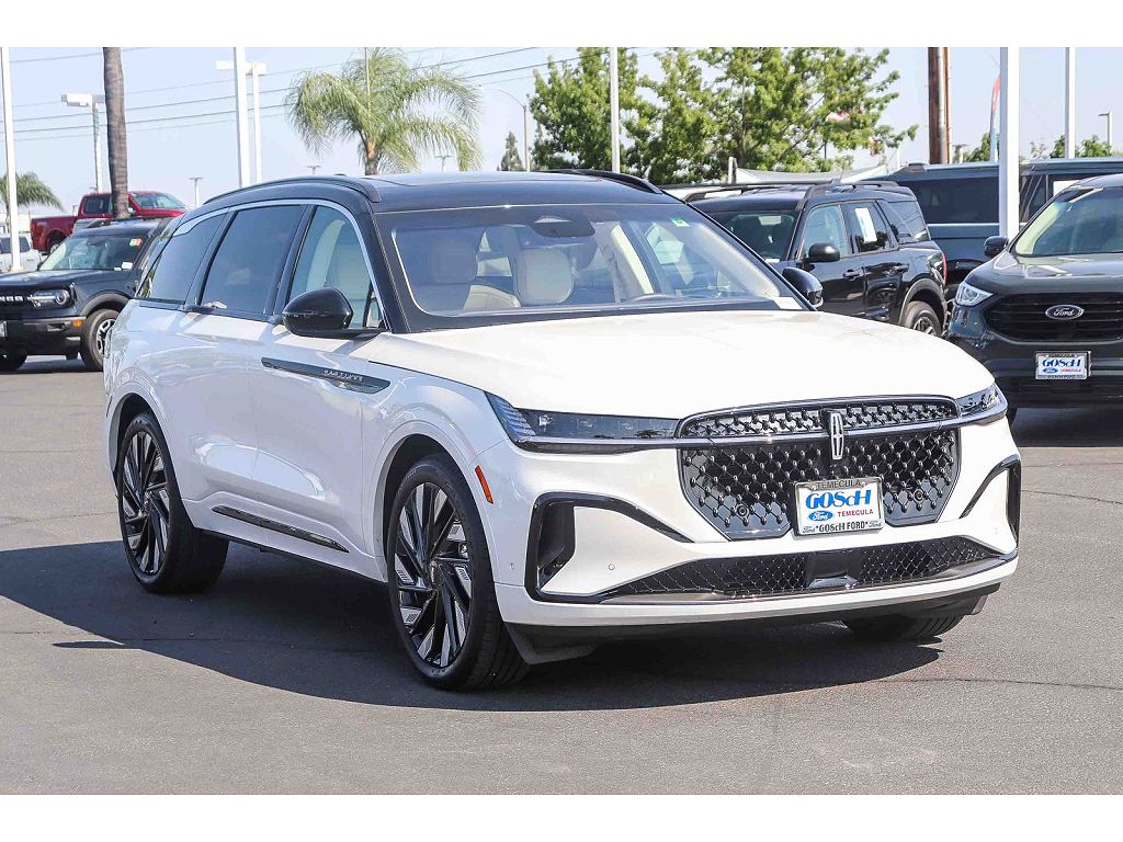 2024 Lincoln Nautilus Black Label