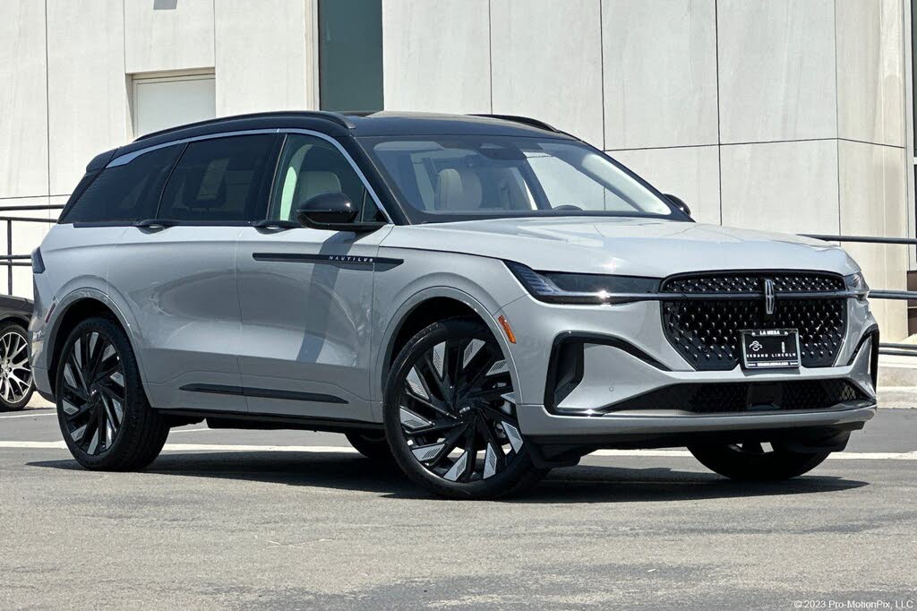 2026 Lincoln Nautilus Hybrid Black Label