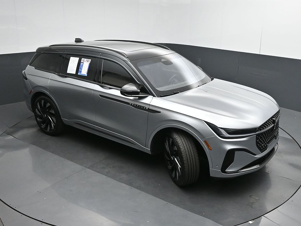 2024 Lincoln Nautilus Black Label