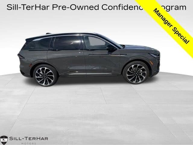 2024 Lincoln Nautilus Black Label