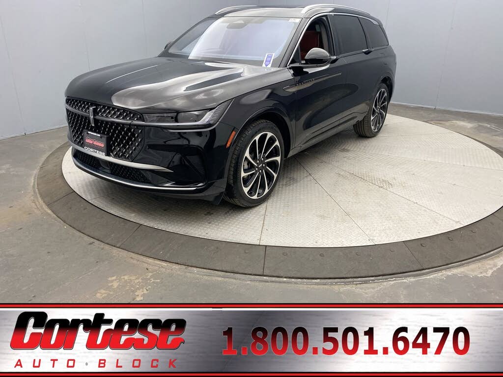 2025 Lincoln Nautilus Black Label