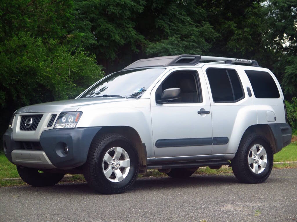 2011 Nissan Xterra S