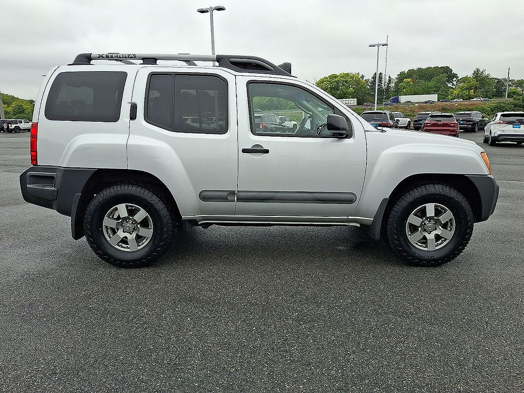2012 Nissan Xterra X