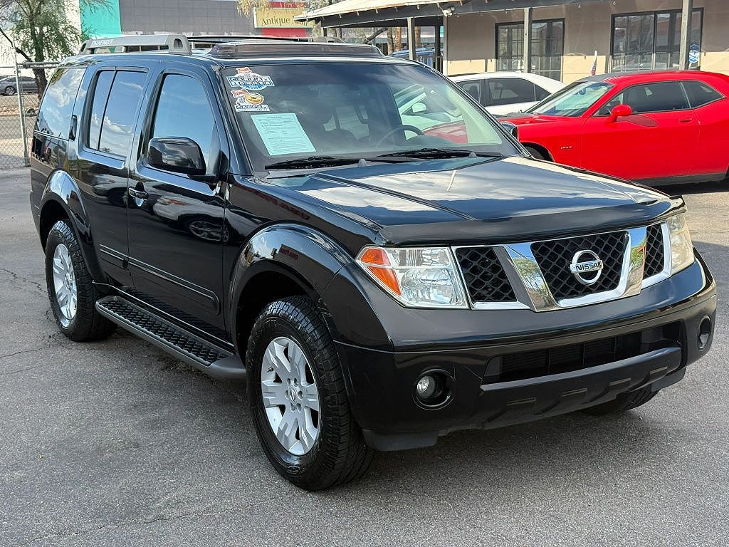 2007 Nissan Pathfinder LE