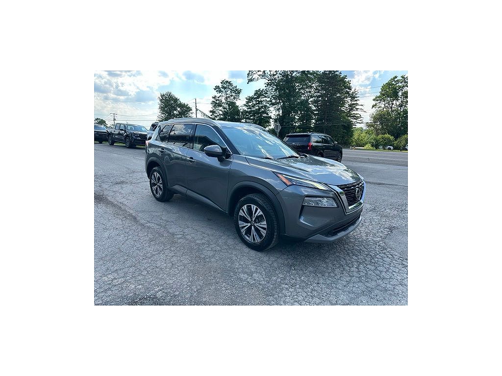 2021 Nissan Rogue SV FWD
