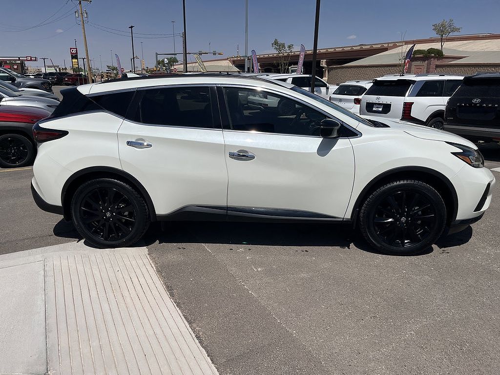 2022 Nissan Murano SV