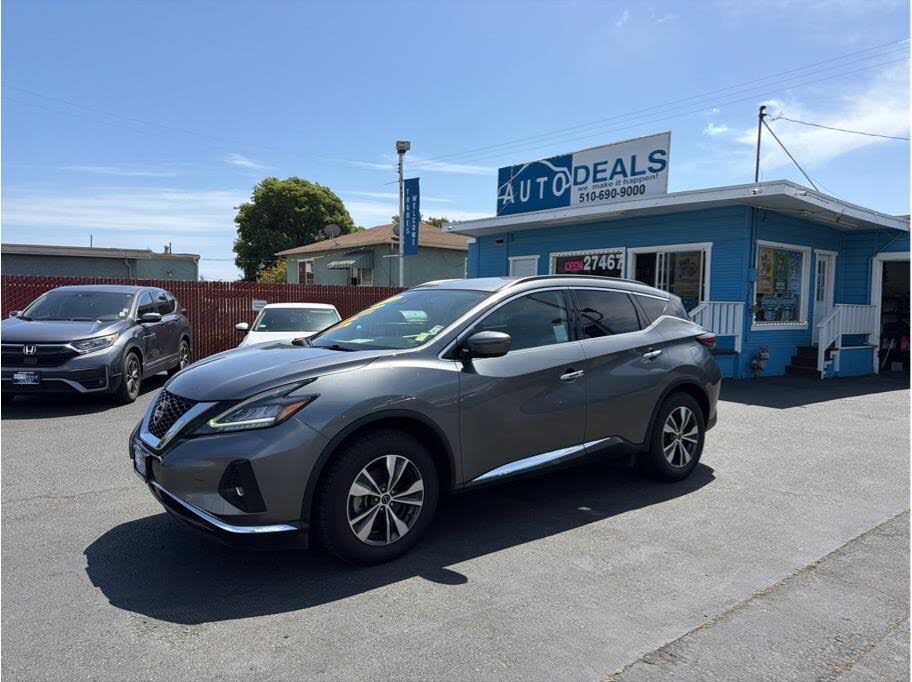 2023 Nissan Murano SV