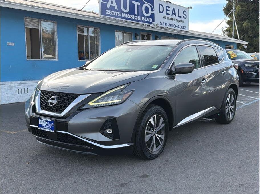 2023 Nissan Murano SV