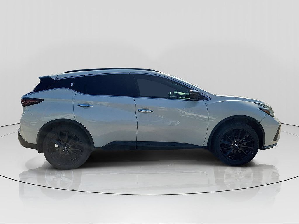 2022 Nissan Murano SV