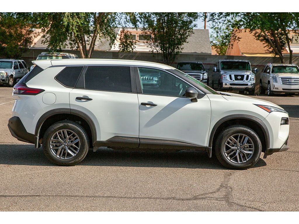 2023 Nissan Rogue S