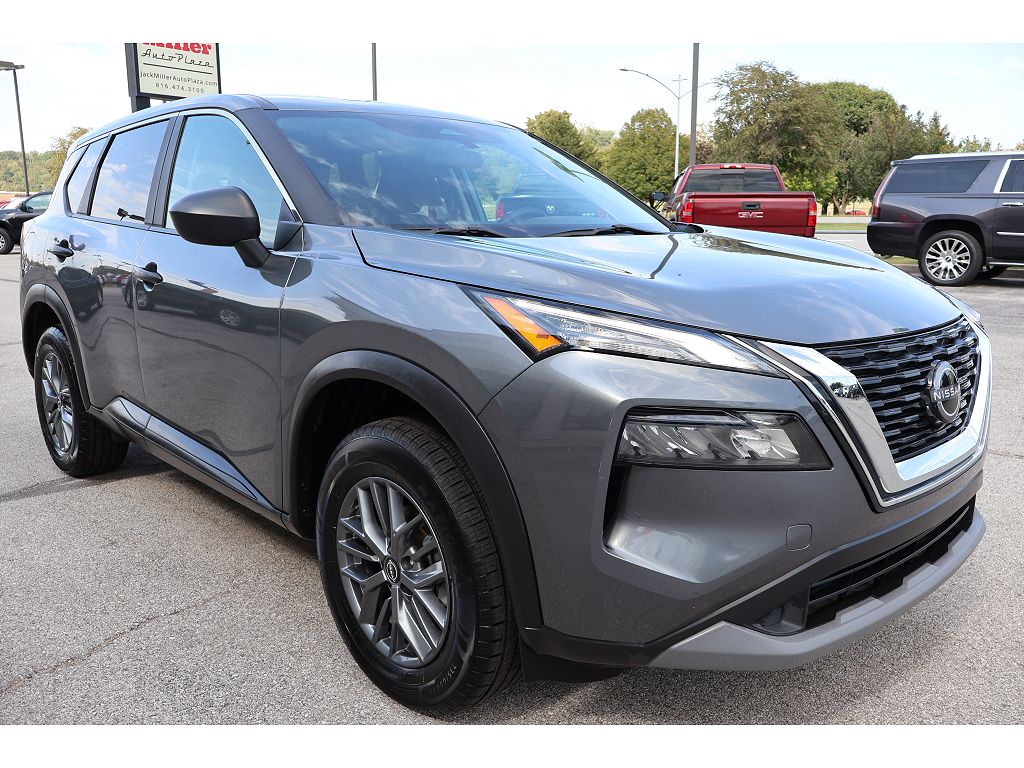 2023 Nissan Rogue S