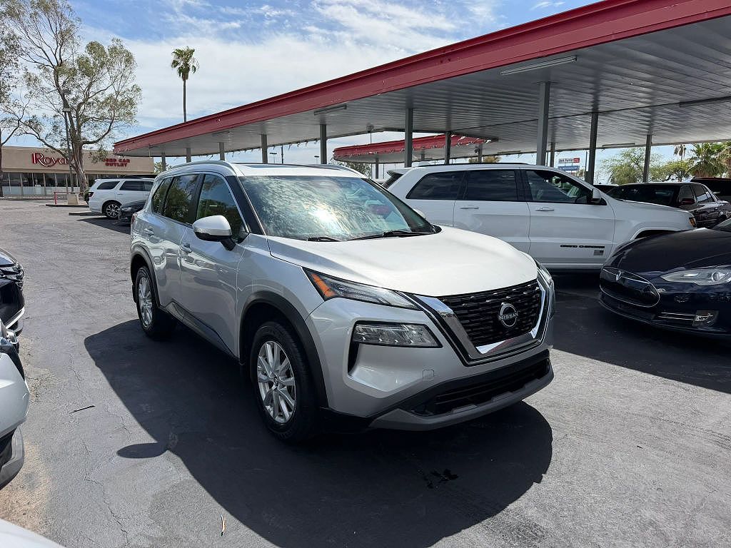 2022 Nissan Rogue SV