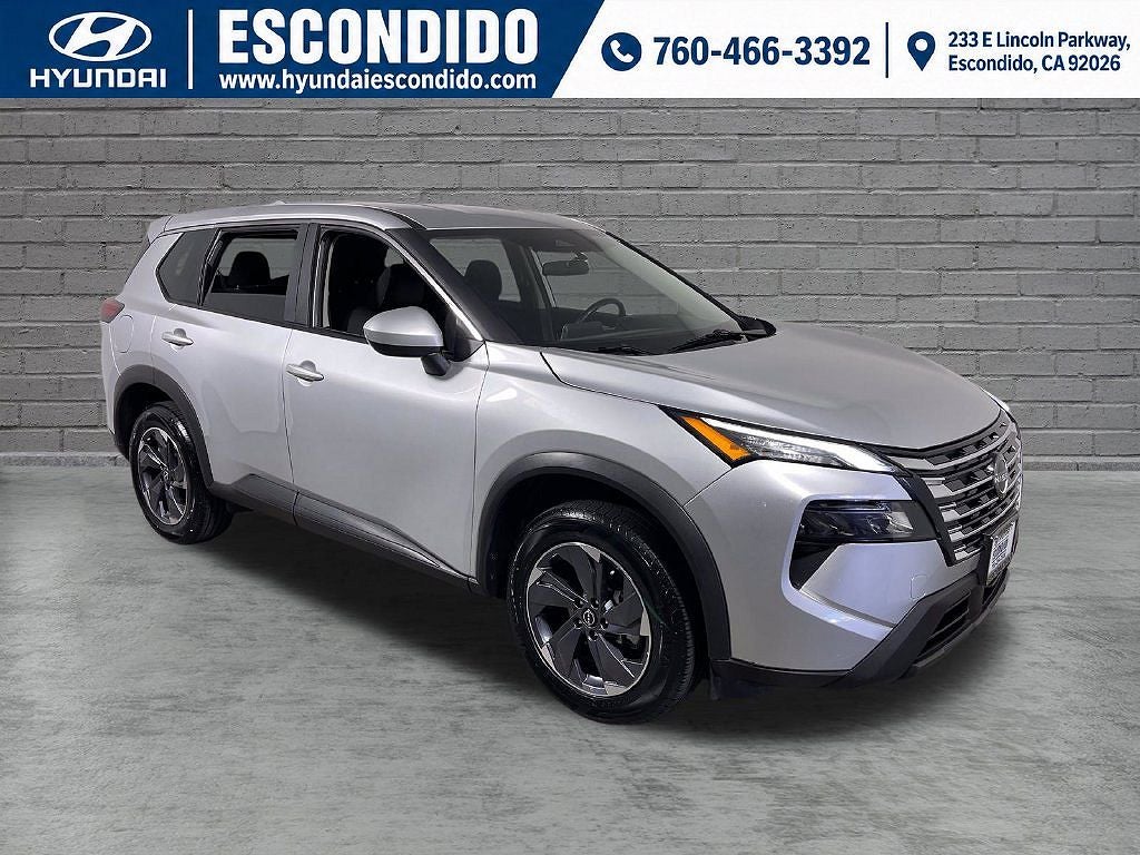 2025 Nissan Rogue SV