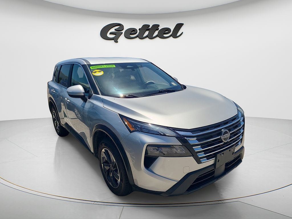 2024 Nissan Rogue SV