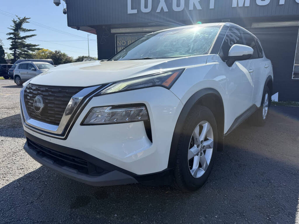 2022 Nissan Rogue SV