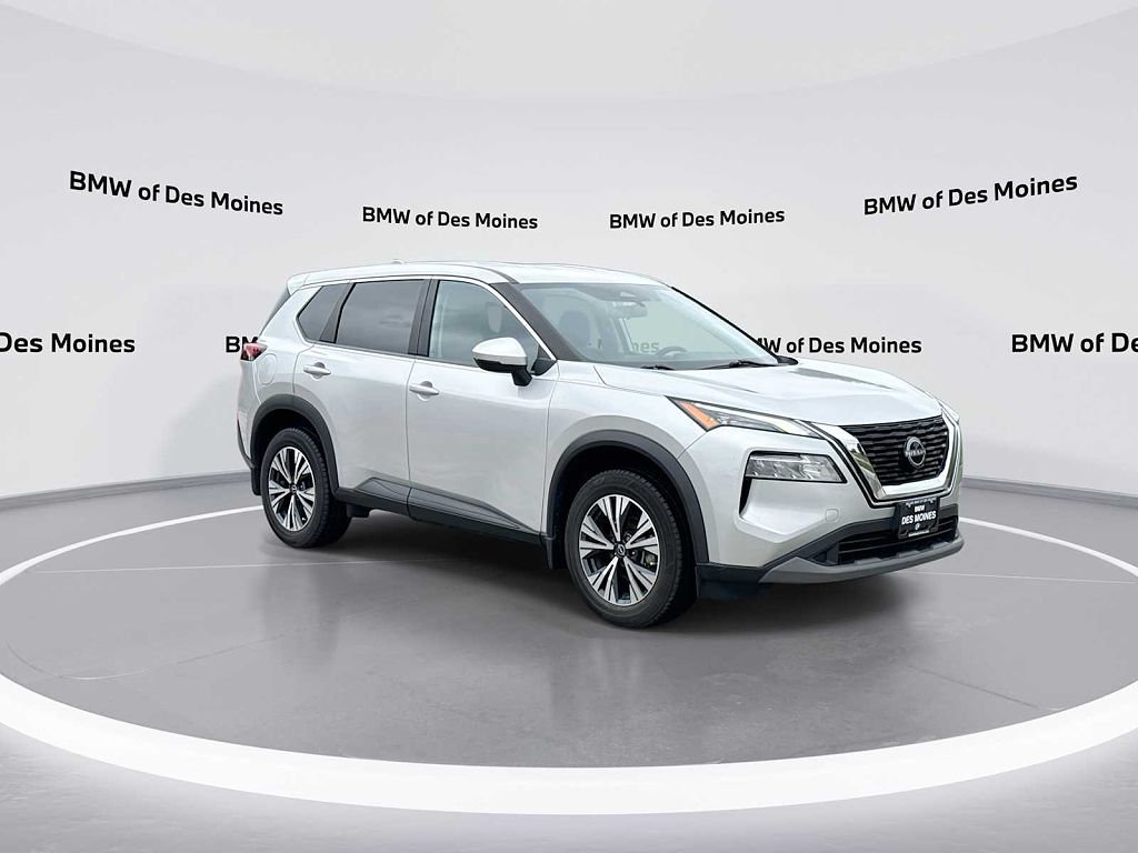 2022 Nissan Rogue SV
