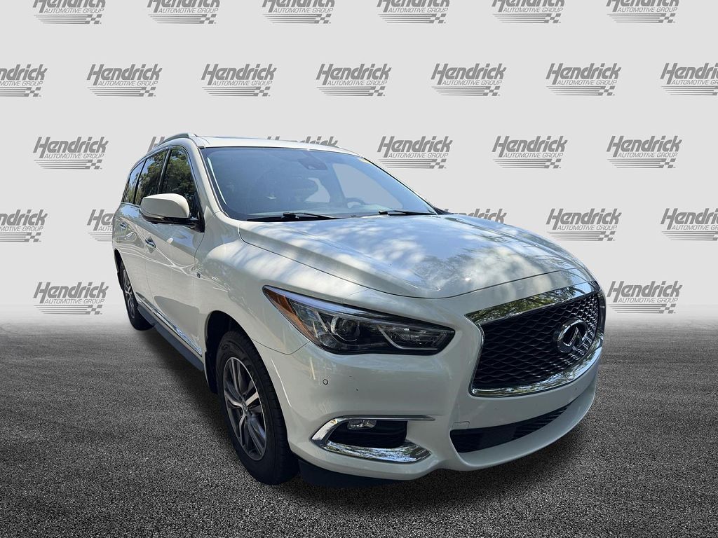 2020 INFINITI QX60 LUXE