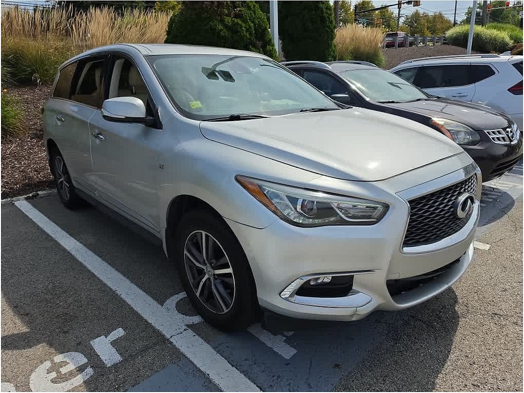 2019 Infiniti QX60 LUXE