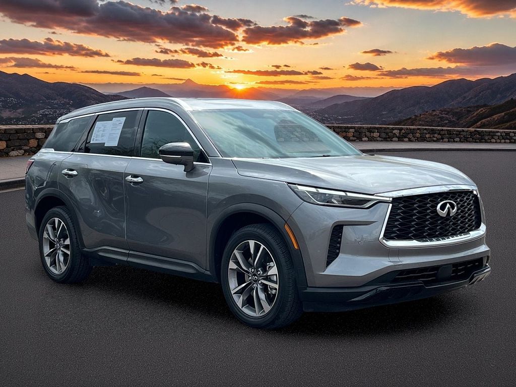 2023 Infiniti QX60 LUXE