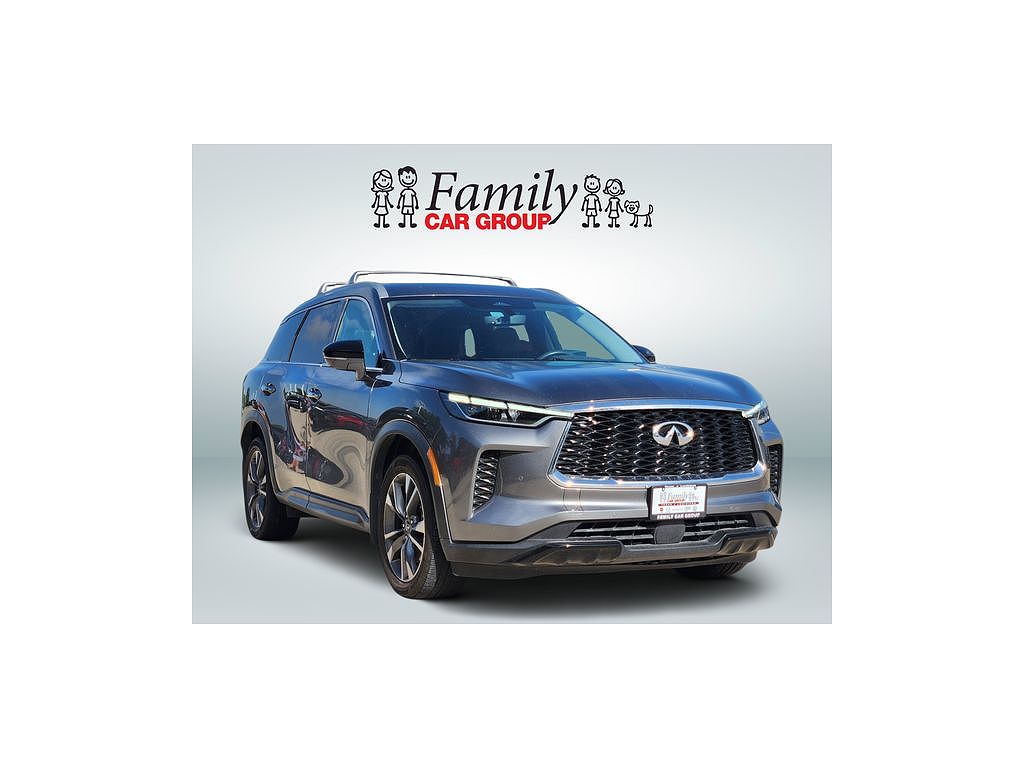 2023 INFINITI QX60 LUXE