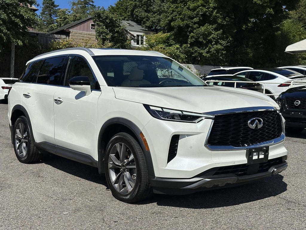2022 Infiniti QX60 LUXE
