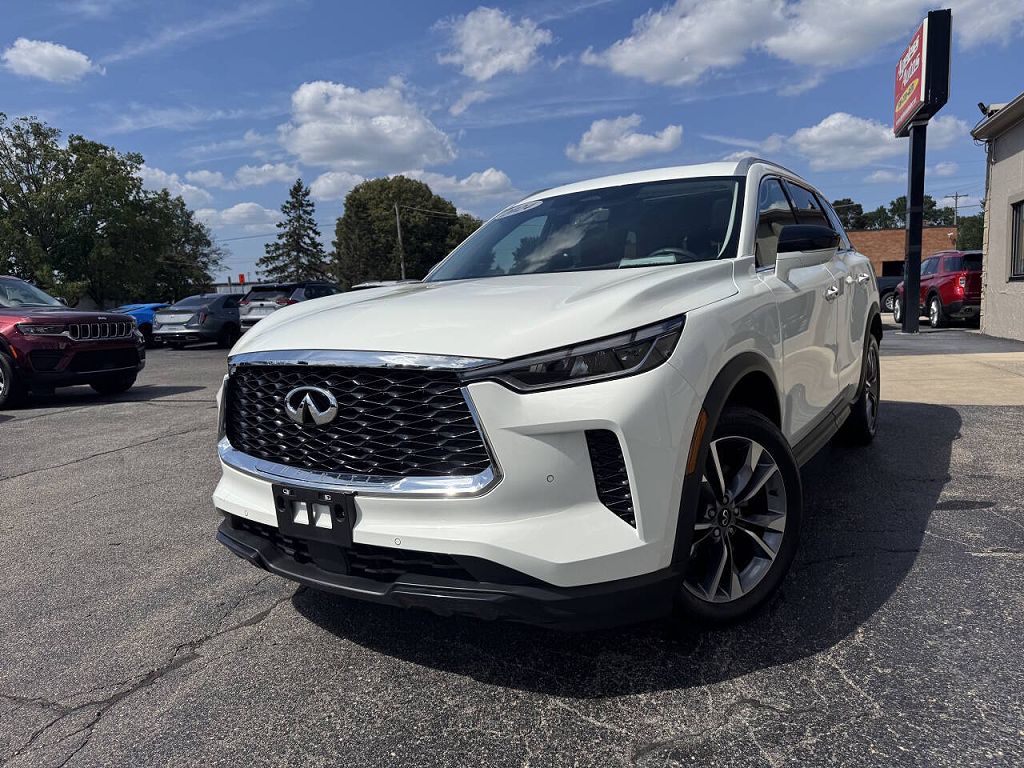 2024 Infiniti QX60 LUXE