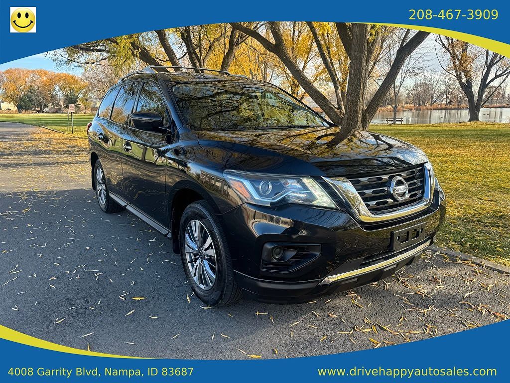 2020 Nissan Pathfinder S