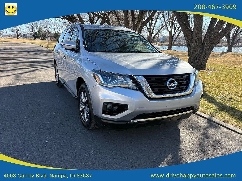 2020 Nissan Pathfinder SL