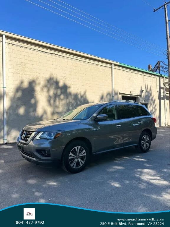 2020 Nissan Pathfinder SL