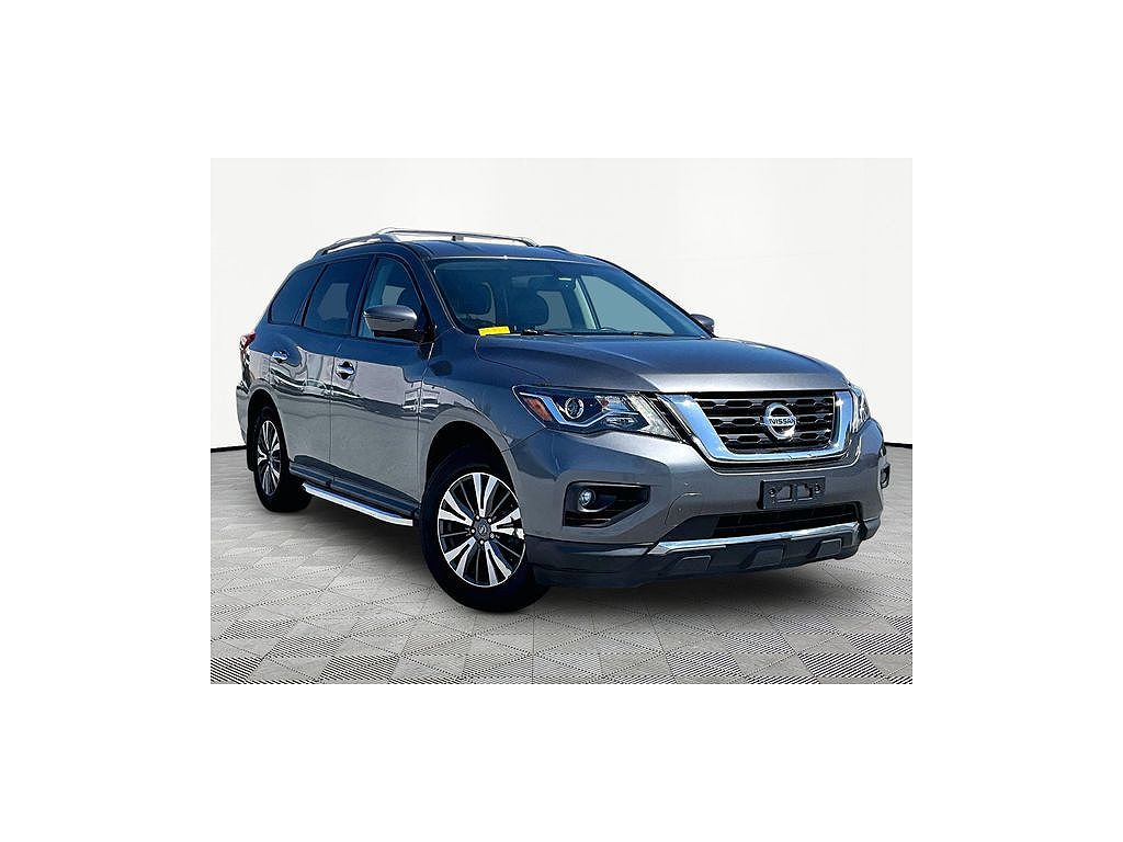 2020 Nissan Pathfinder SL