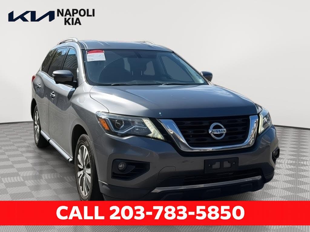 2020 Nissan Pathfinder SL