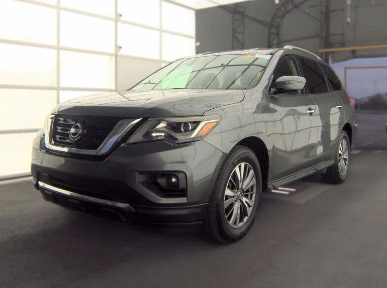 2020 Nissan Pathfinder SL