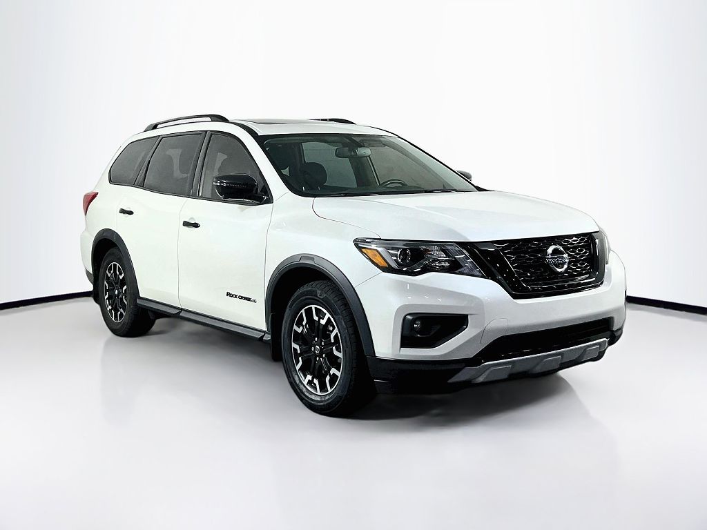 2020 Nissan Pathfinder SL