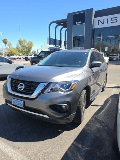 2020 Nissan Pathfinder Platinum