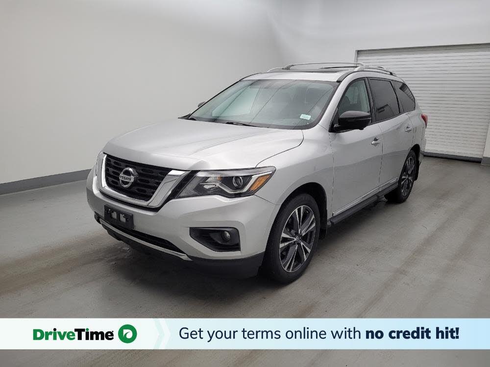 2017 Nissan Pathfinder SL