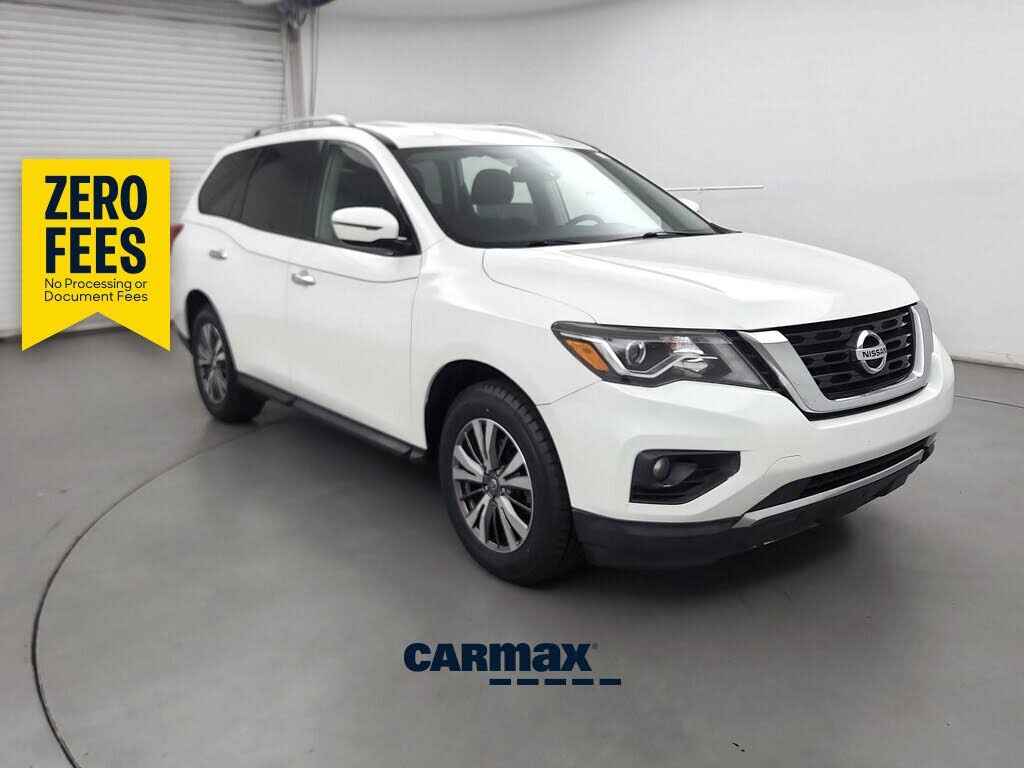 2018 Nissan Pathfinder SV