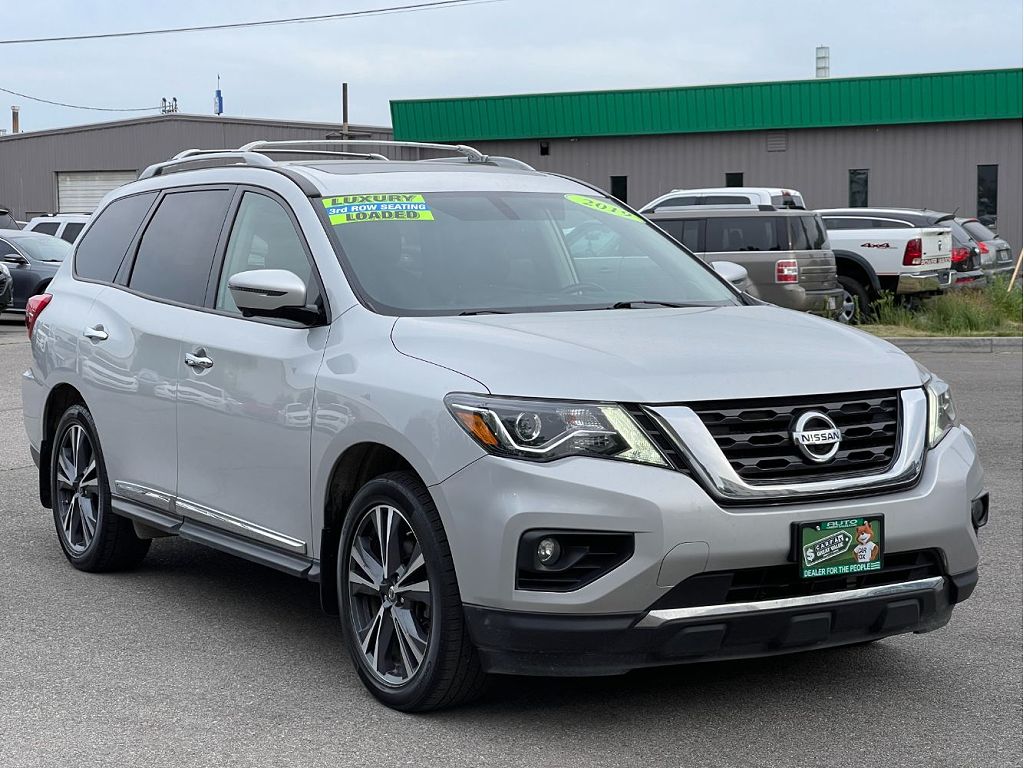2019 Nissan Pathfinder S