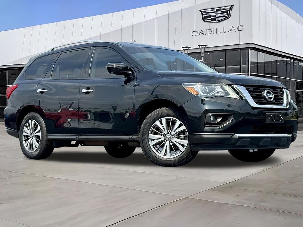2019 Nissan Pathfinder S