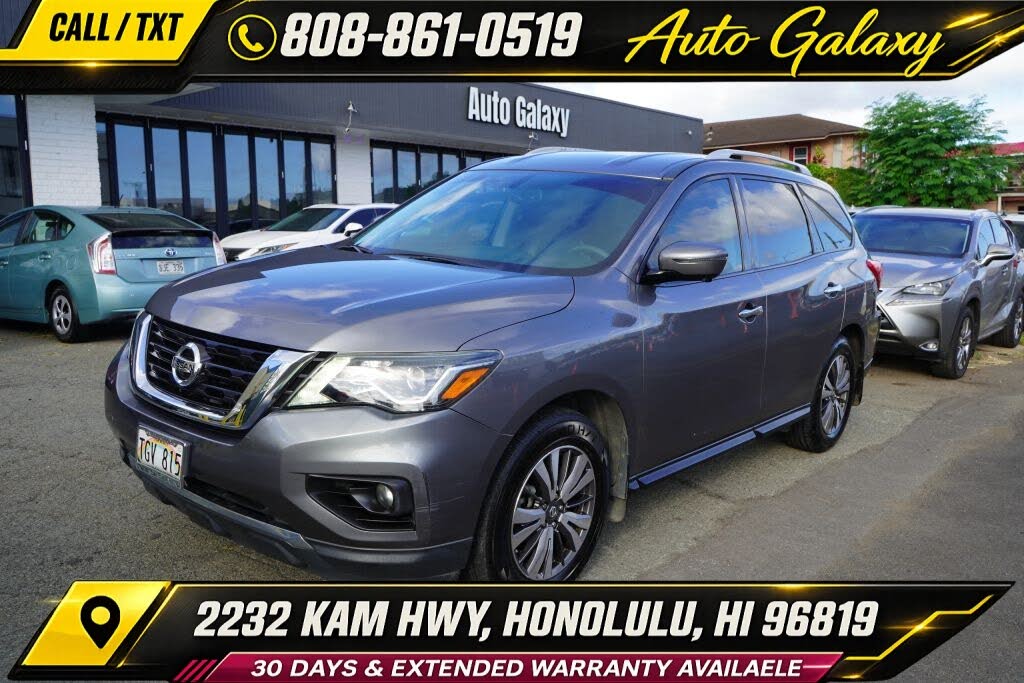 2017 Nissan Pathfinder SV