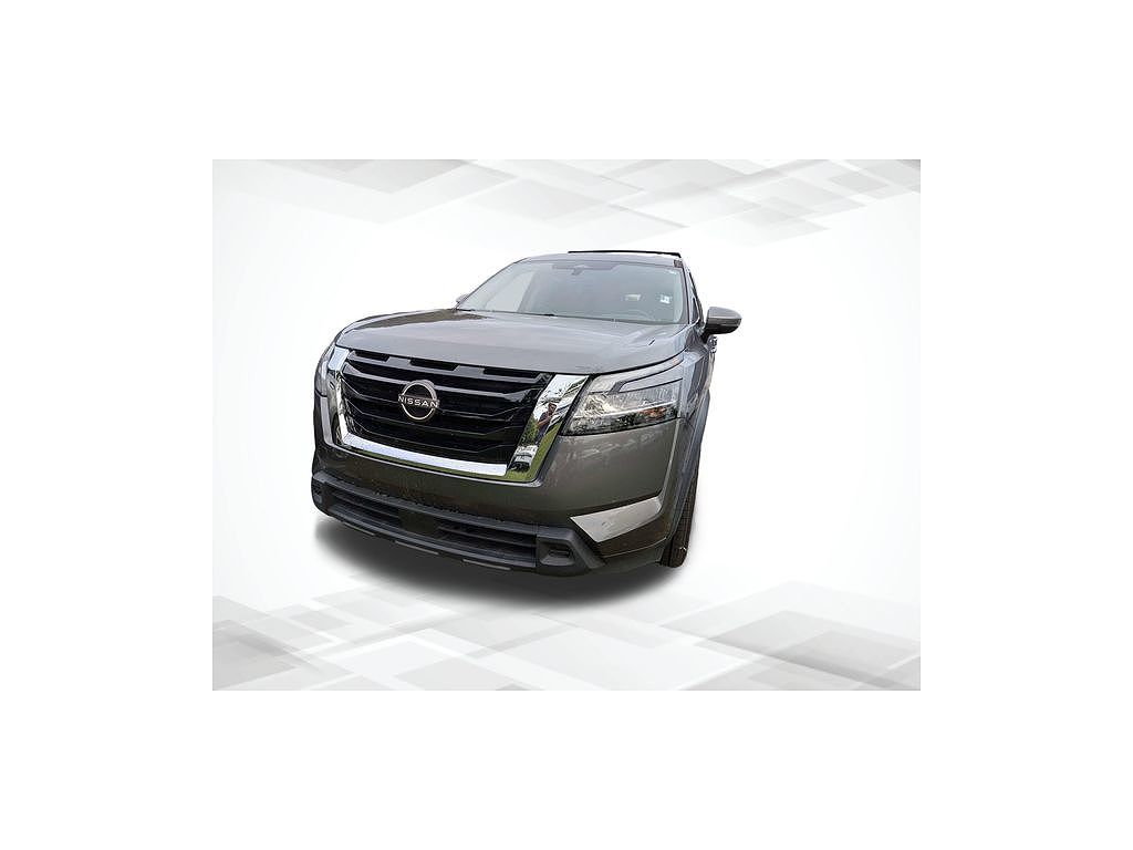 2022 Nissan Pathfinder SV