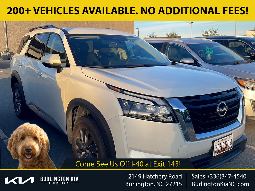 2024 Nissan Pathfinder SV