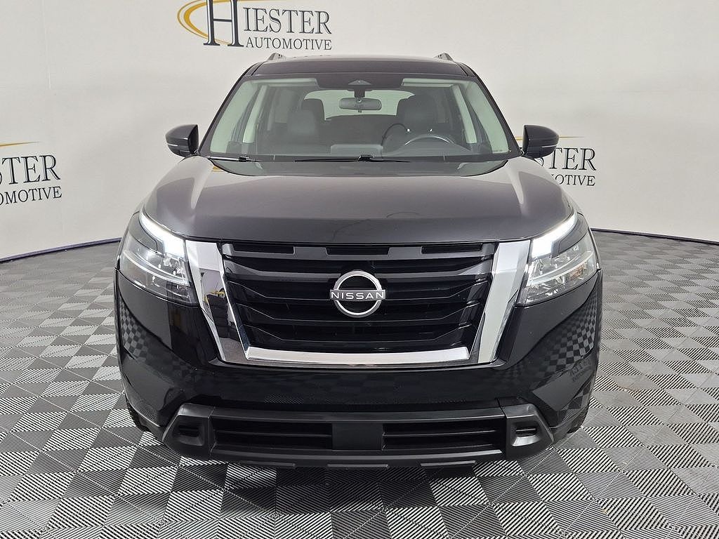 2022 Nissan Pathfinder SV 4WD