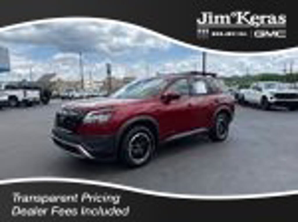 2023 Nissan Pathfinder SV
