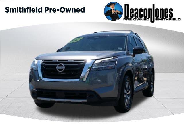 2023 Nissan Pathfinder SL