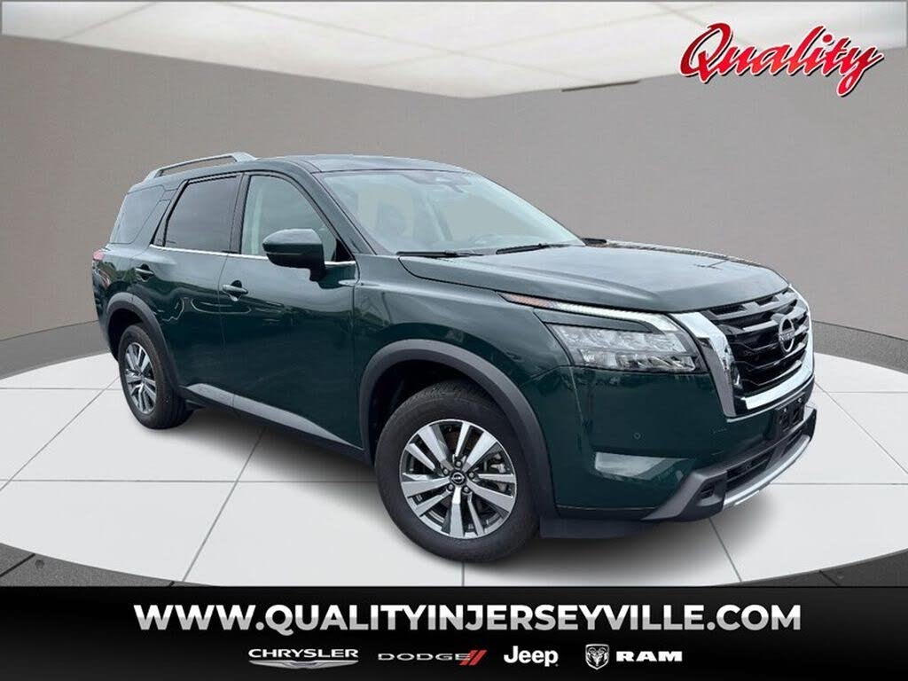 Pre-Owned 2025 Nissan Pathfinder SL photo 1