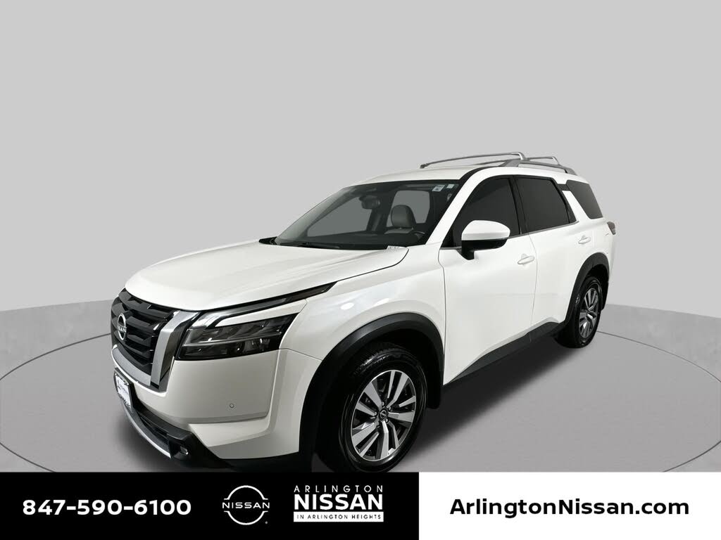 2022 Nissan Pathfinder SL