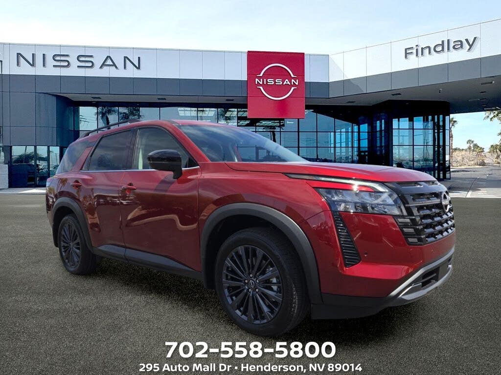 2026 Nissan Pathfinder SL