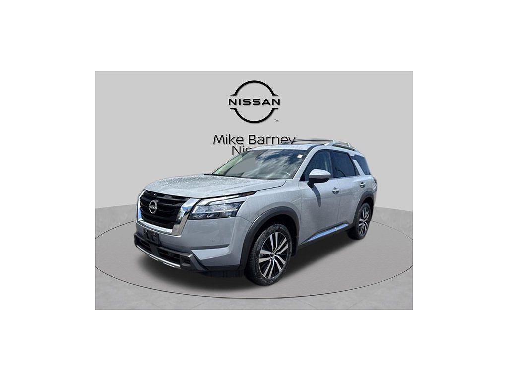 2024 Nissan Pathfinder Platinum