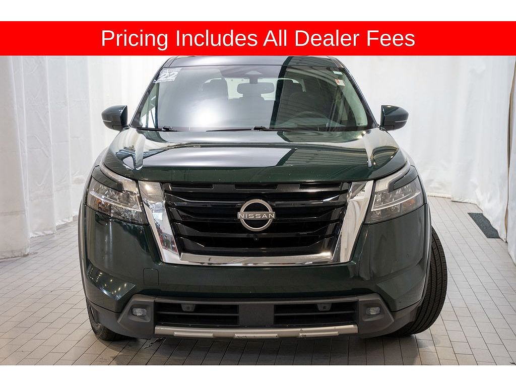 2022 Nissan Pathfinder Platinum